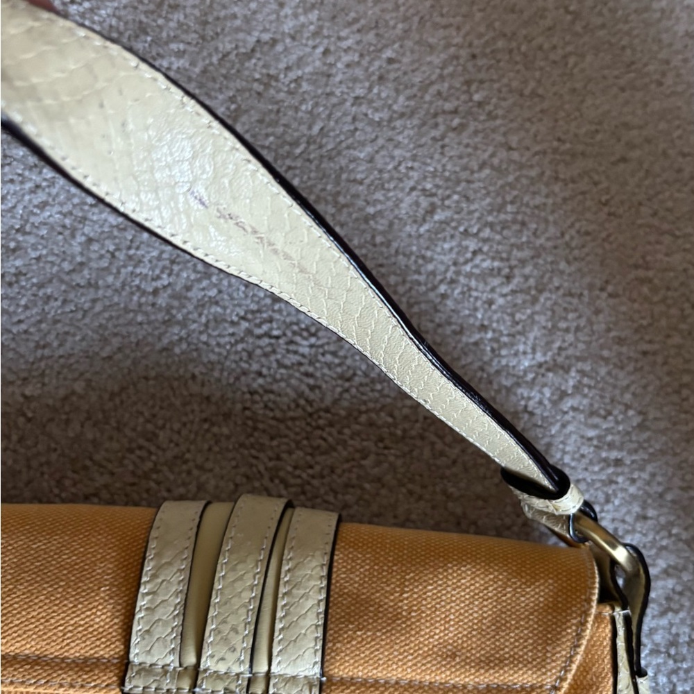 Genuine leather and canvas buttery yellow Shoulder Bag - Picture 13 of 13